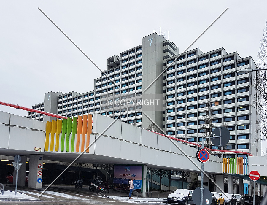 Helene-Mayer-Ring 7 by Nephilim