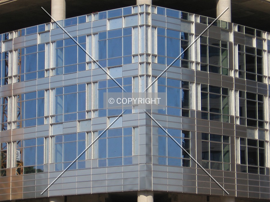 Torre Repsol YPF by Maximiliano Buono
