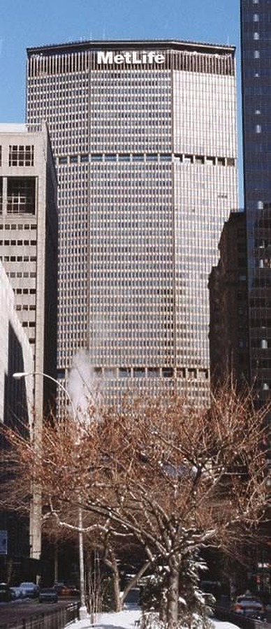 MetLife Building by Scott Murphy