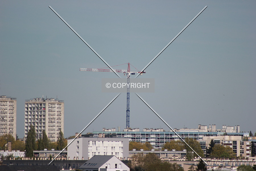 Tour Michel Denis by Florian Barbier