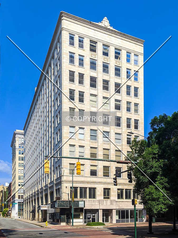 Chattanooga Bank Building by Chris Patriarca