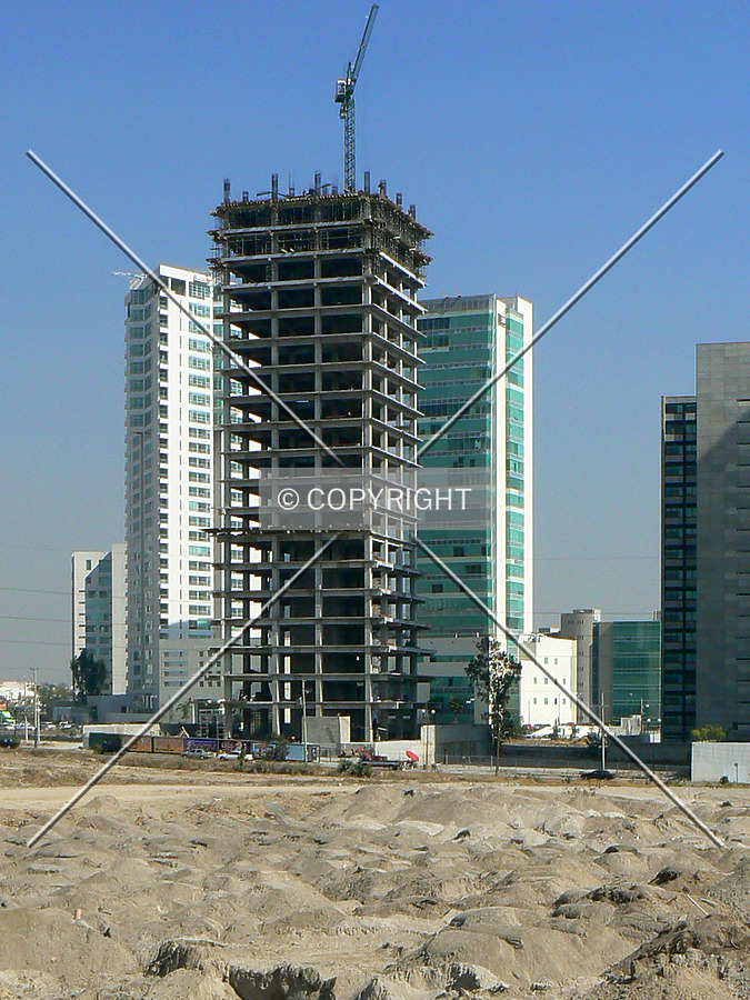 Corporativo Zapopan by Luis Ibáñez