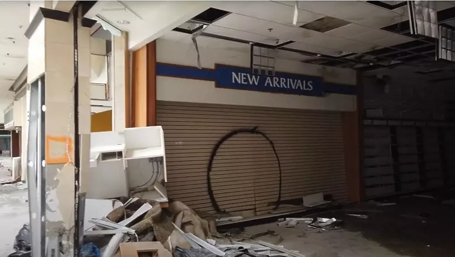 Jamestown Mall by Ruin Road via YouTube