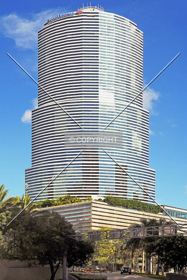 Miami Tower by Jorge Molina