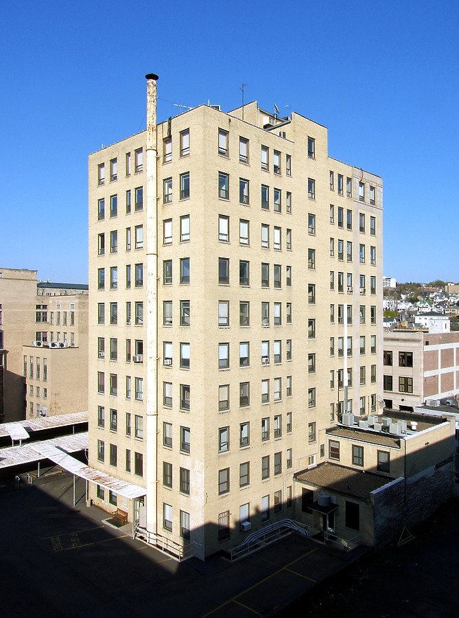 Professional Arts Building by John Cahill