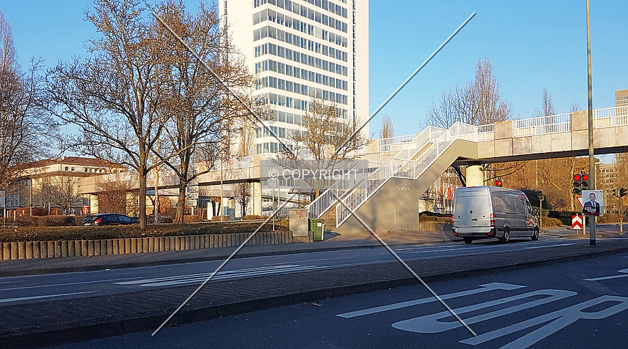 Sparkassen Informatik Hochhaus by Nephilim