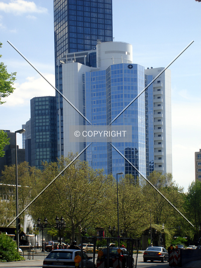 Bürohaus an der Alten Oper by Nephilim