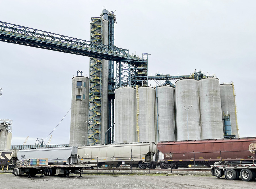 United Harvest / United Grain Elevator Tower by Rod Sager