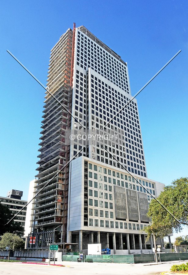 Brickell World Plaza by Jorge Molina