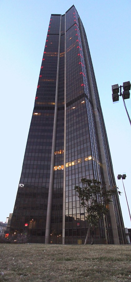 Tour Montparnasse by John Bek