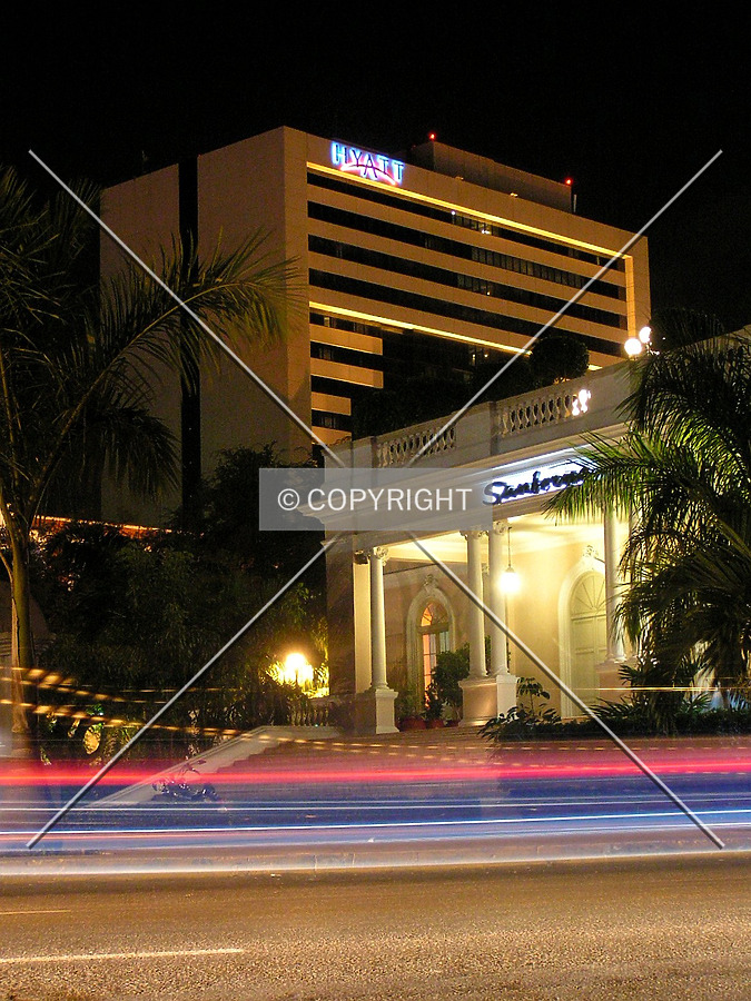 Hyatt Regency Mérida by Luis Ibáñez