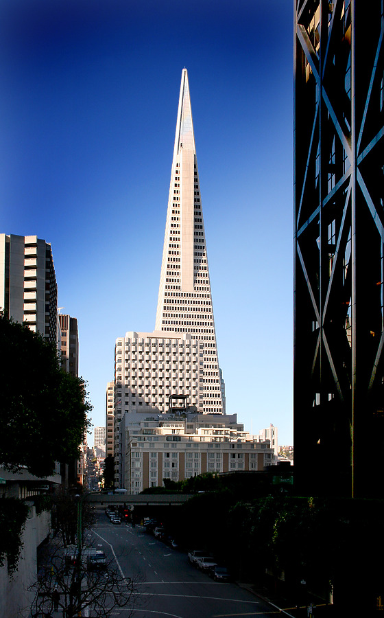 Transamerica Pyramid by Jim Schwartz
