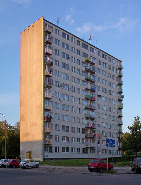 Ulica Piastowska 9