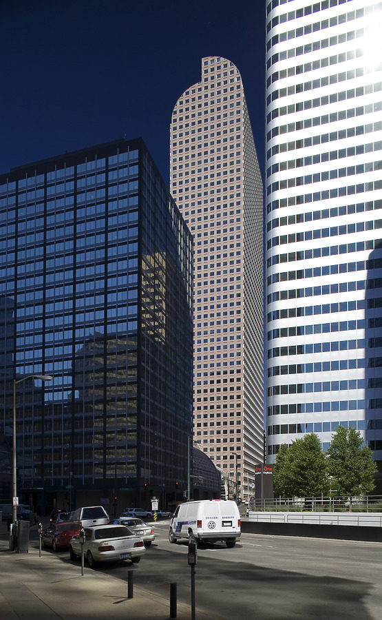 Wells Fargo Center by Pavel Toczynski