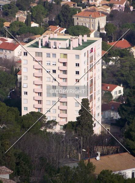 809-013-372