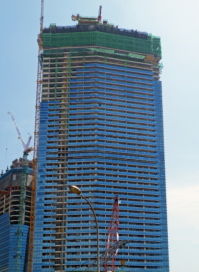 Marina Bay Residences by Horst Kiechle