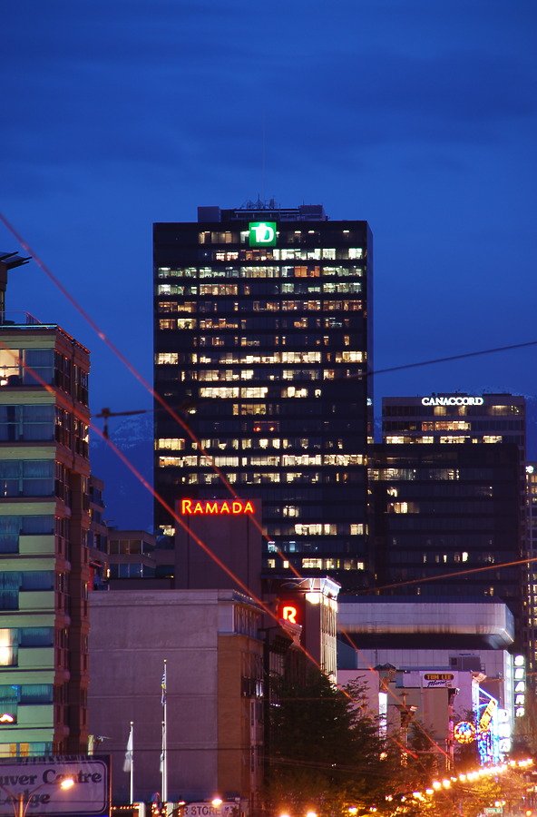 Toronto Dominion Tower by Huopa