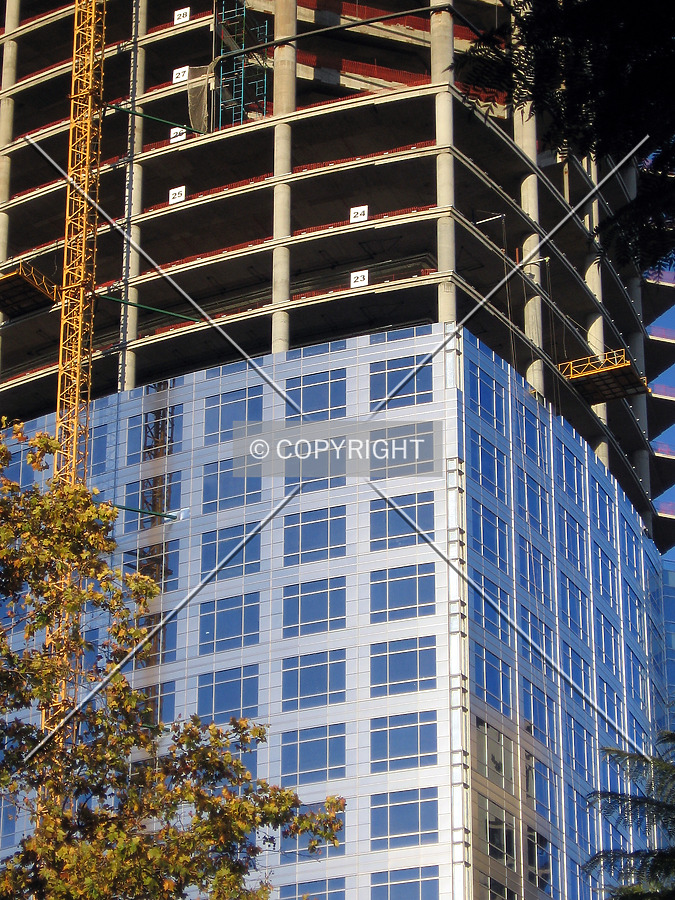 Torre Repsol YPF by Maximiliano Buono