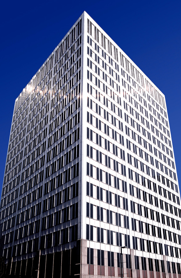 Center Pointe by John Cahill