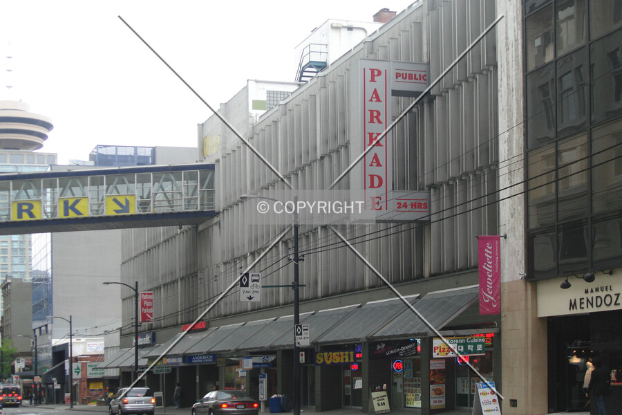Parkwell Plaza