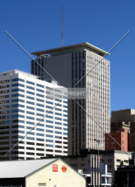 811-237-095