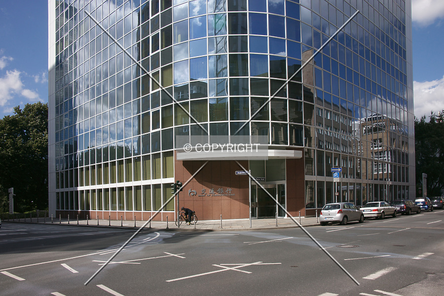 Bürohaus an der Alten Oper by Nephilim