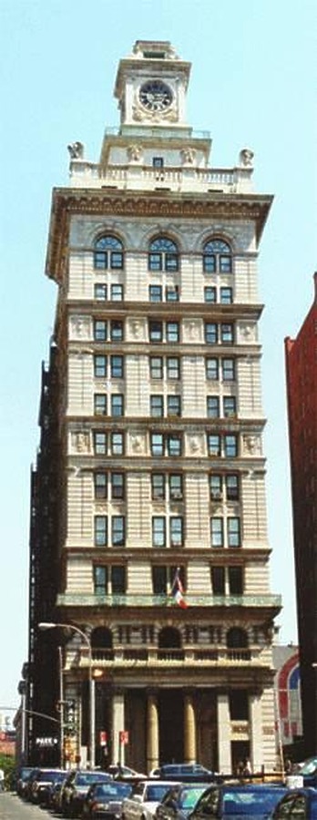 New York Life Insurance Building by Scott Murphy