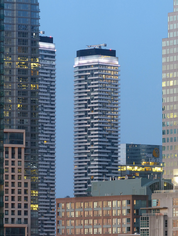 Harbour Plaza Residences West by Nate Lindsey