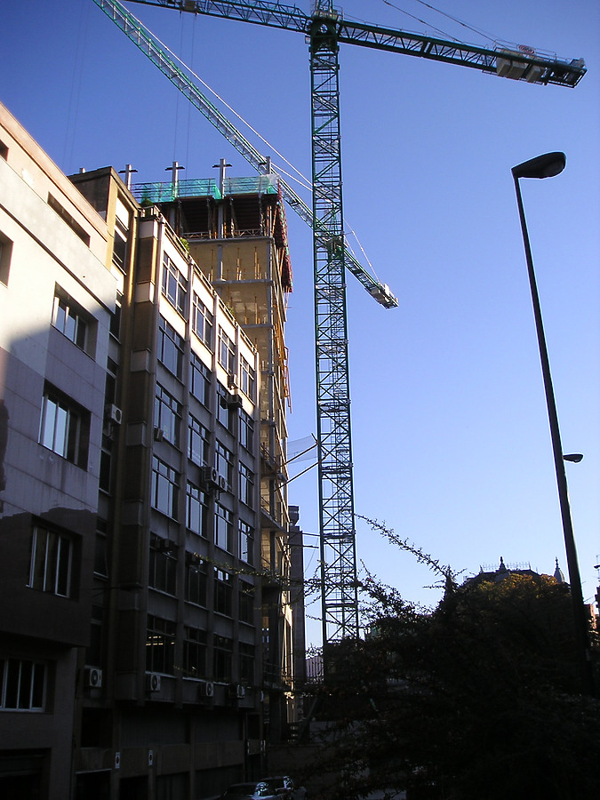 Isozaki Atea I by Mikel Allende