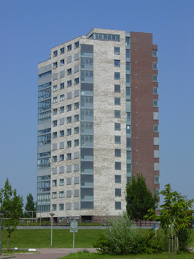 Boomgaardweg 25-137 by Michiel van Dijk