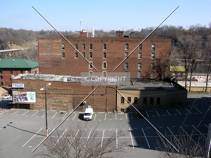 Riverviews Artspace by Chris Patriarca