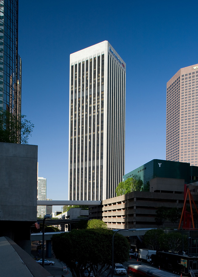 Bank of America Plaza by Pavel Toczynski