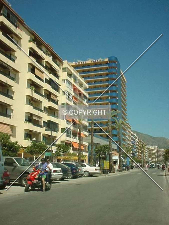 Hotel Yaramar by Nephilim