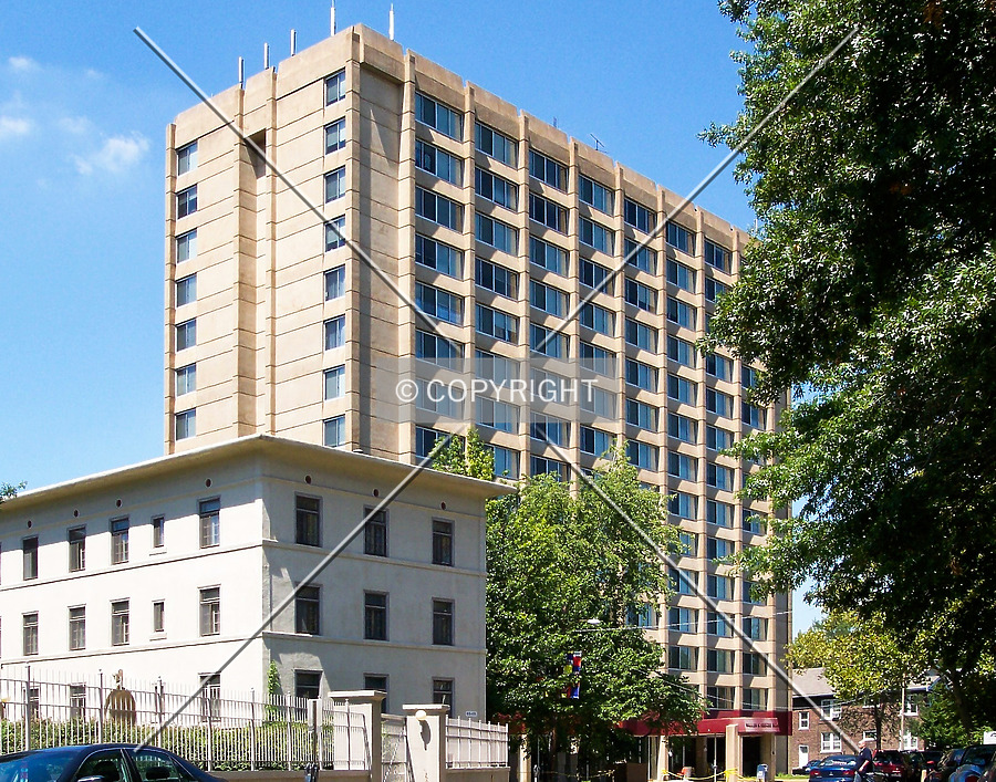 Parkview Towers by Ryan Hildebrand