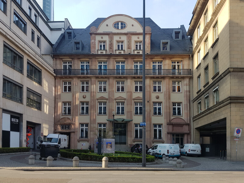 Weißfrauenstraße 10