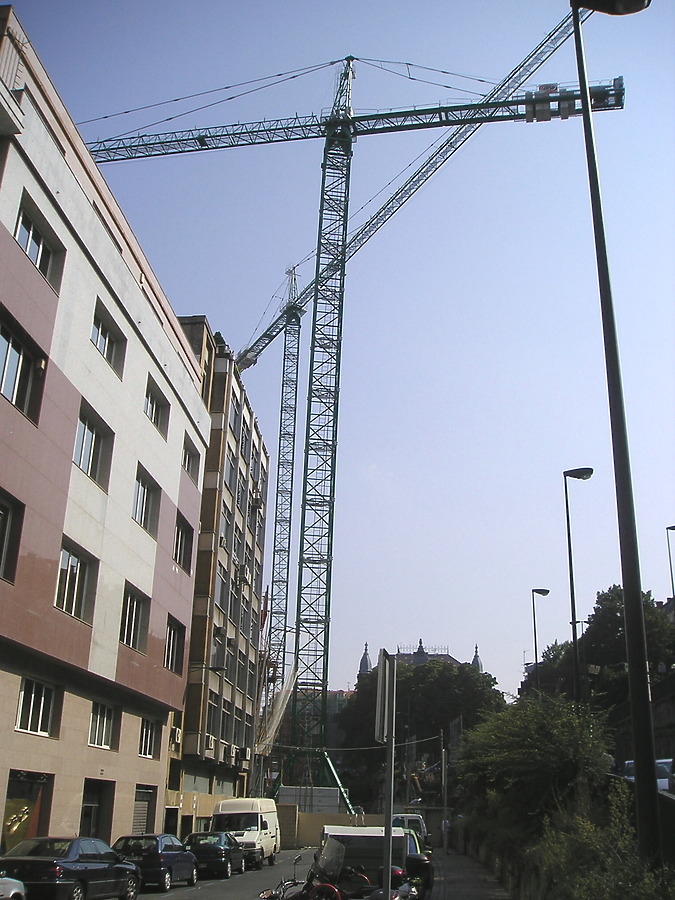 Isozaki Atea I by Mikel Allende