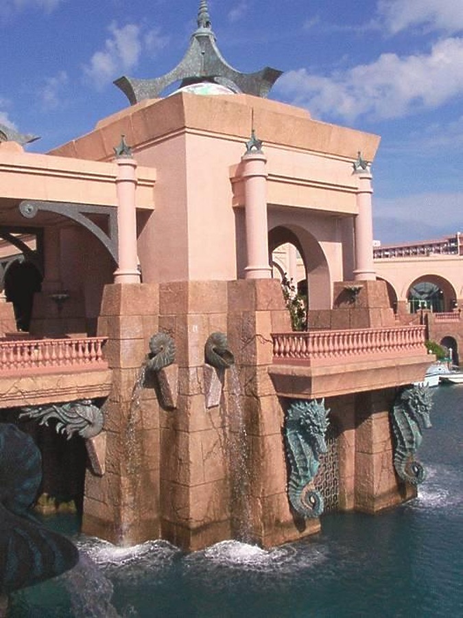 Atlantis Royal Tower East by Daniel Kieckhefer