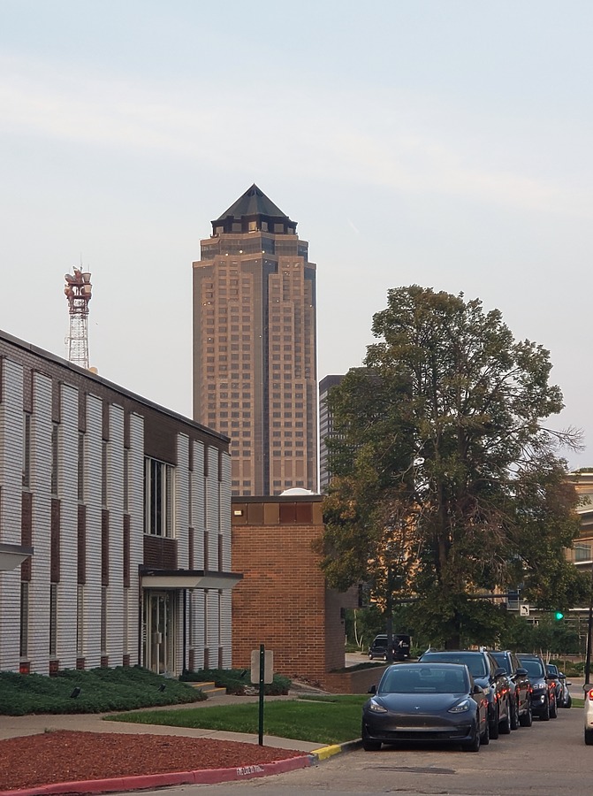 801 Grand by Brian LoBue