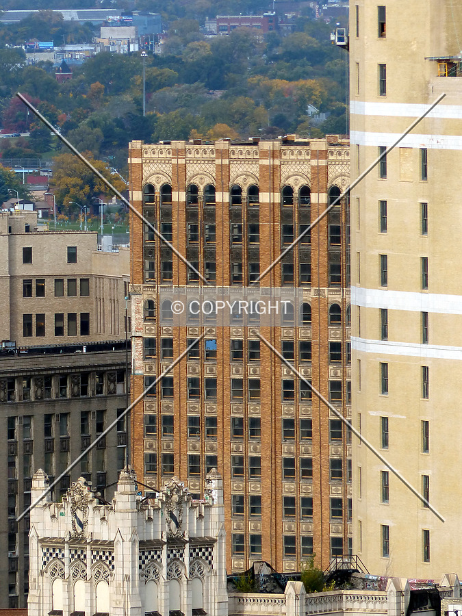 United Artists Theater Building by Nate Lindsey
