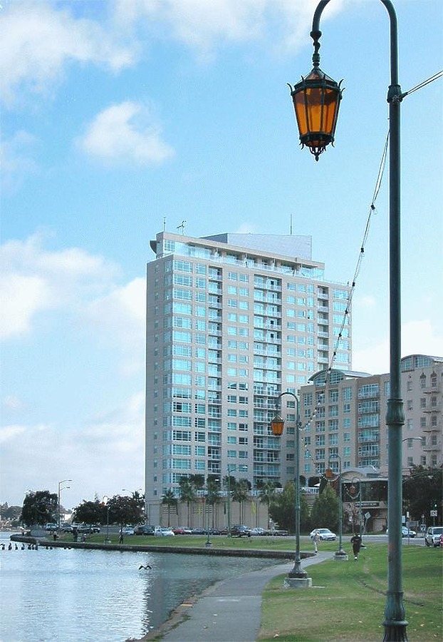The Essex at Lake Merritt by Jim Schwartz