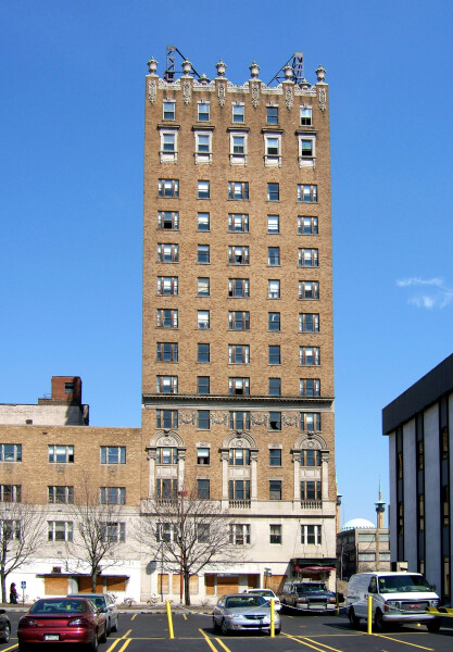 818-015-235