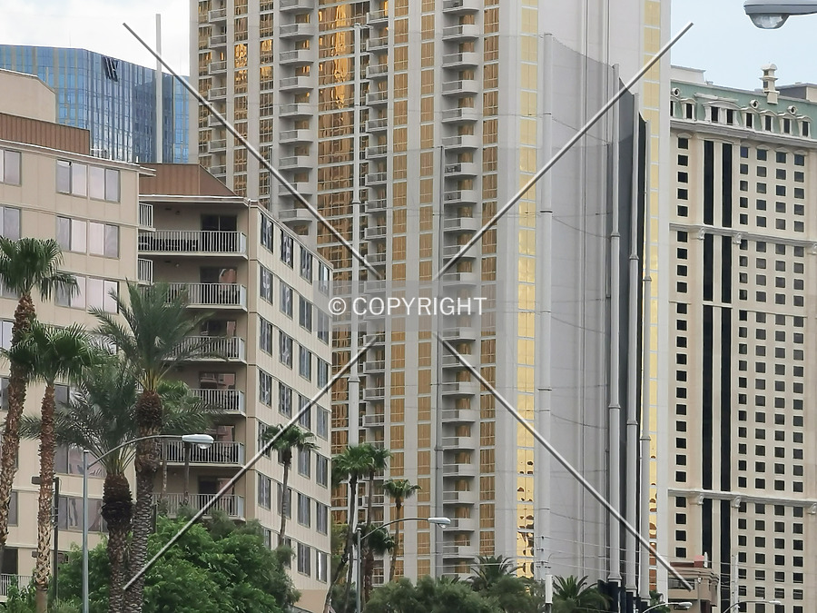 The Signature at MGM Grand - Tower III by Nephilim