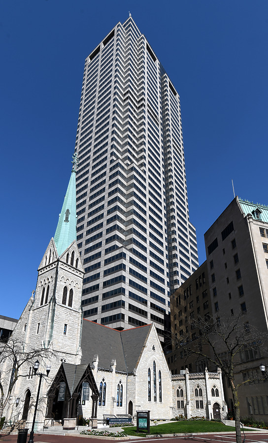 Salesforce Tower by John W. Cahill