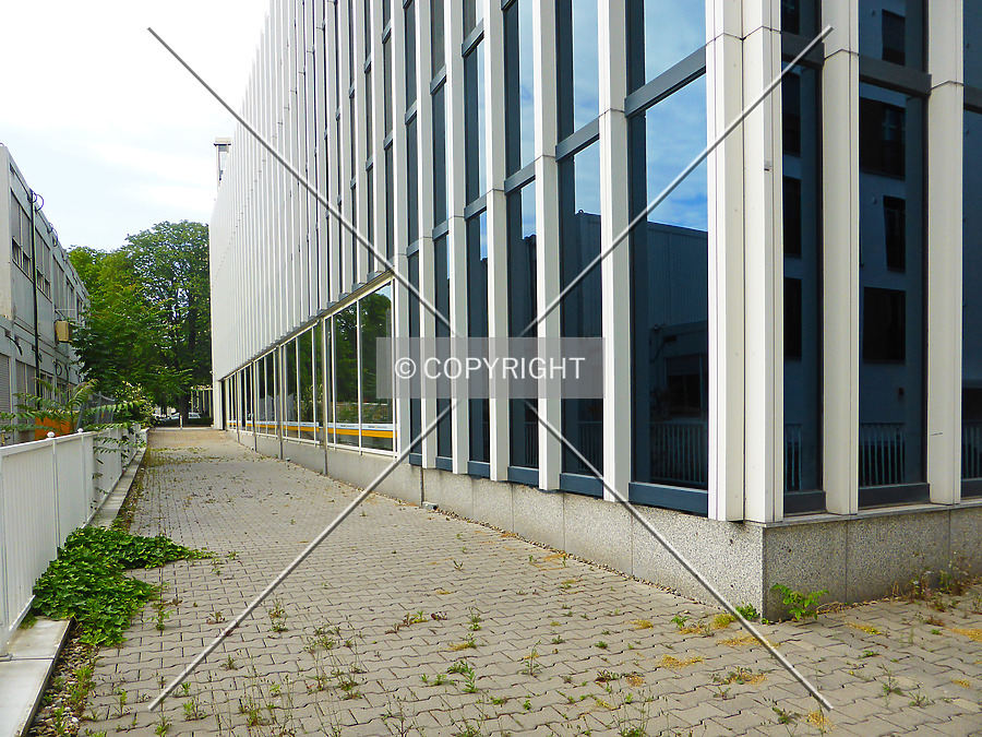 Rhein-Main-Center by Nephilim