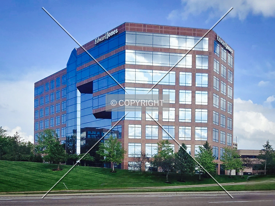 Manchester/270 Office Center III by Ryan Hildebrand