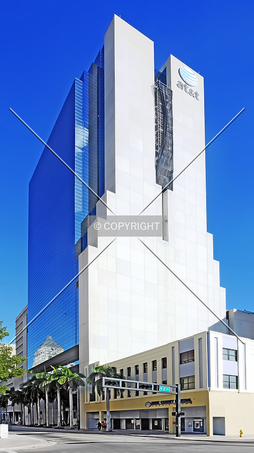 Museum Tower by Jorge Molina