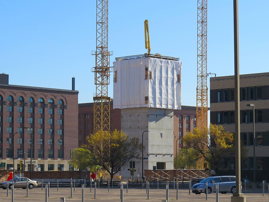 Wells Fargo 600 Tower by James Peacock