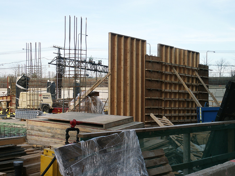 Museum Tower by Daniel Kieckhefer