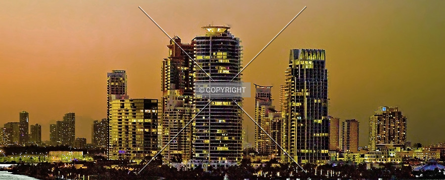Continuum on South Beach, South Tower by Jorge Molina
