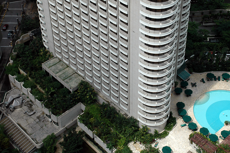 Shangri-La Hotel by John Bek